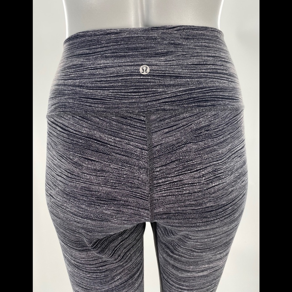 Lululemon Black White Dotted Stripe Leggings Sz 10